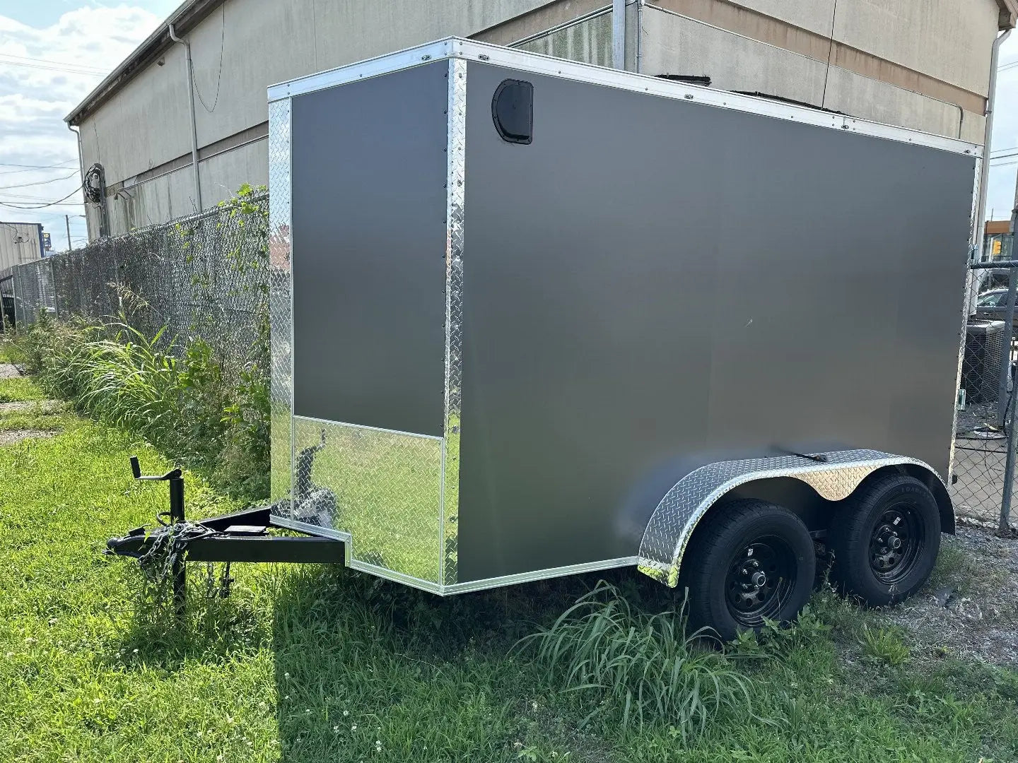 7x12 Tandem Axle Enclosed Cargo Trailer – Excellent Condition